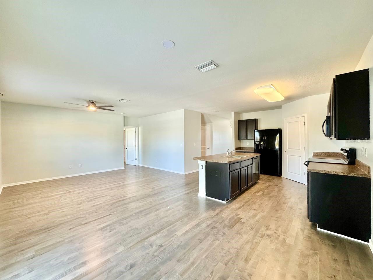 ZEPHYR RDG PH 1-A - Residential Lease