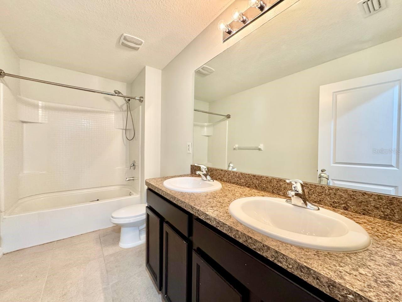 ZEPHYR RDG PH 1-A - Residential Lease