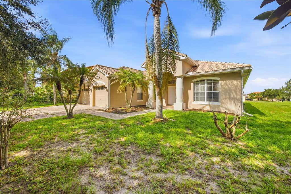 Photo of 3905 Bowfin Trail, Kissimmee, FL 34746 (MLS # S5155075)