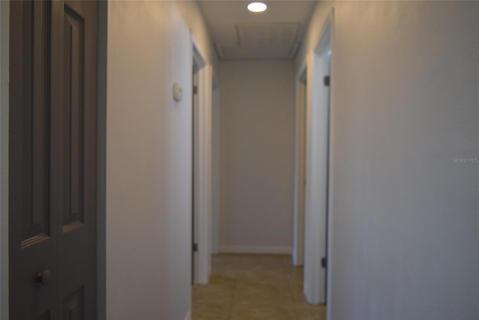 HEATHER LAKES UNIT XVII - Residential Lease