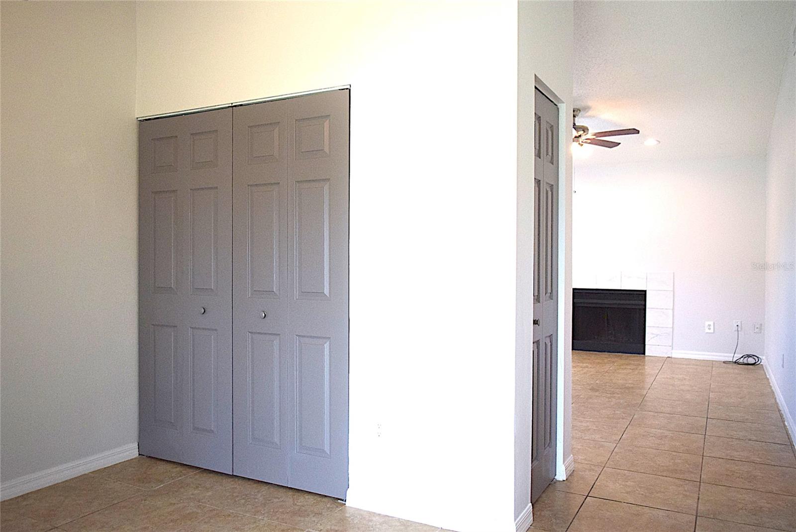 HEATHER LAKES UNIT XVII - Residential Lease