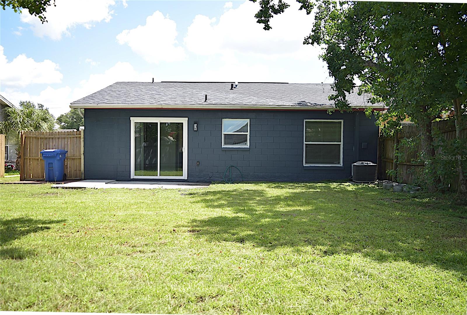 HEATHER LAKES UNIT XVII - Residential Lease