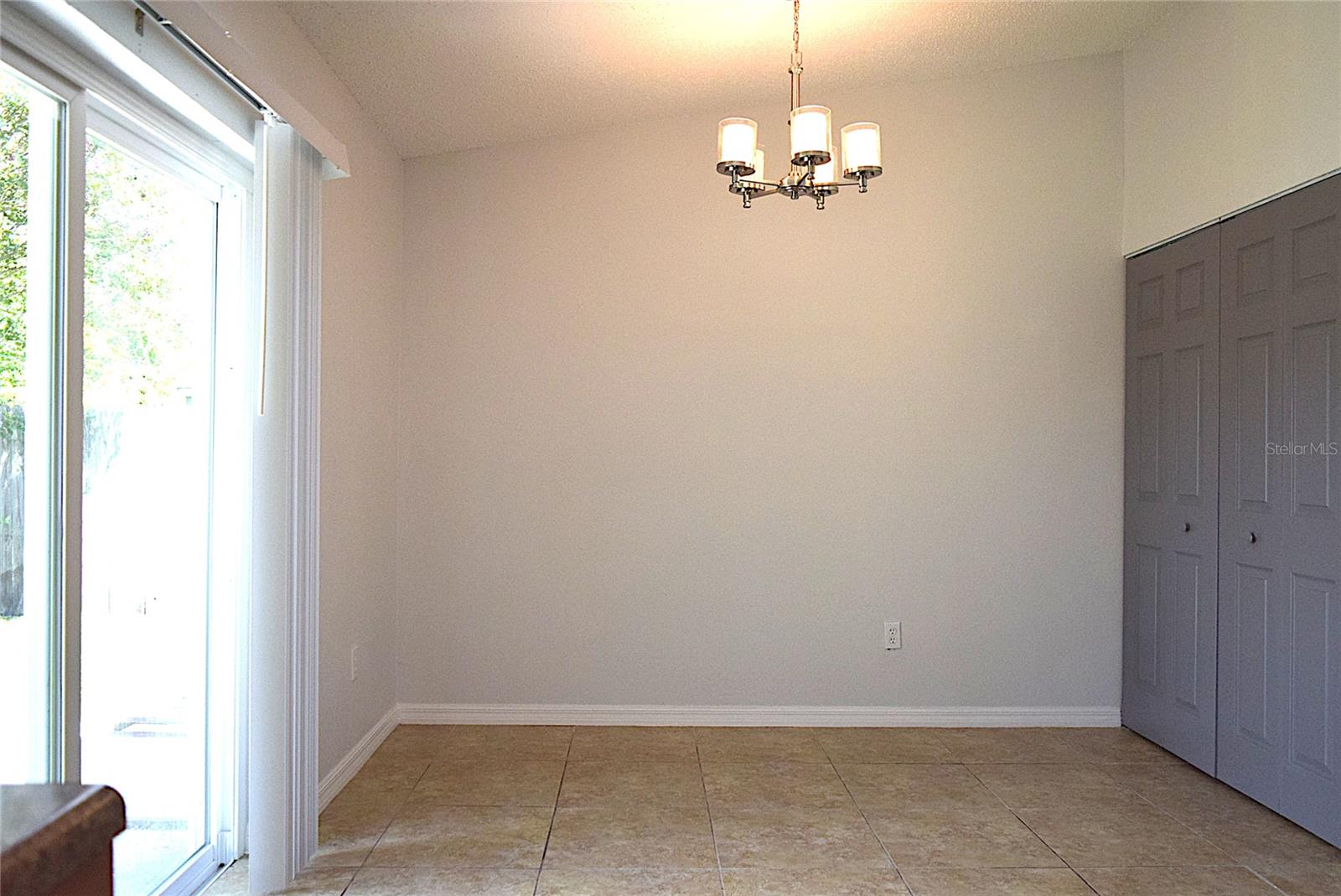 HEATHER LAKES UNIT XVII - Residential Lease