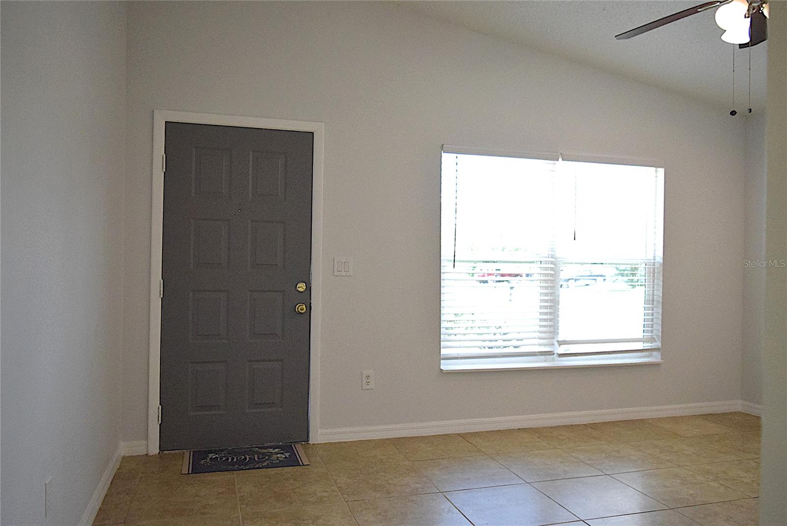 HEATHER LAKES UNIT XVII - Residential Lease