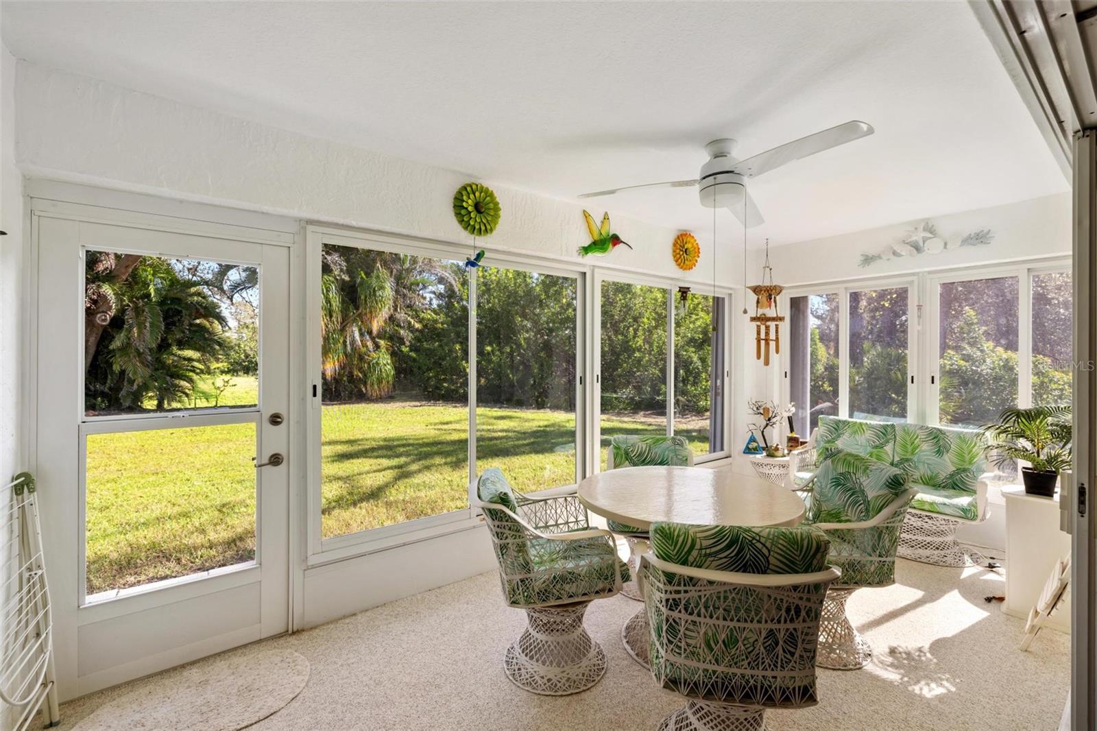 1332 HEDGEWOOD CIRCLE