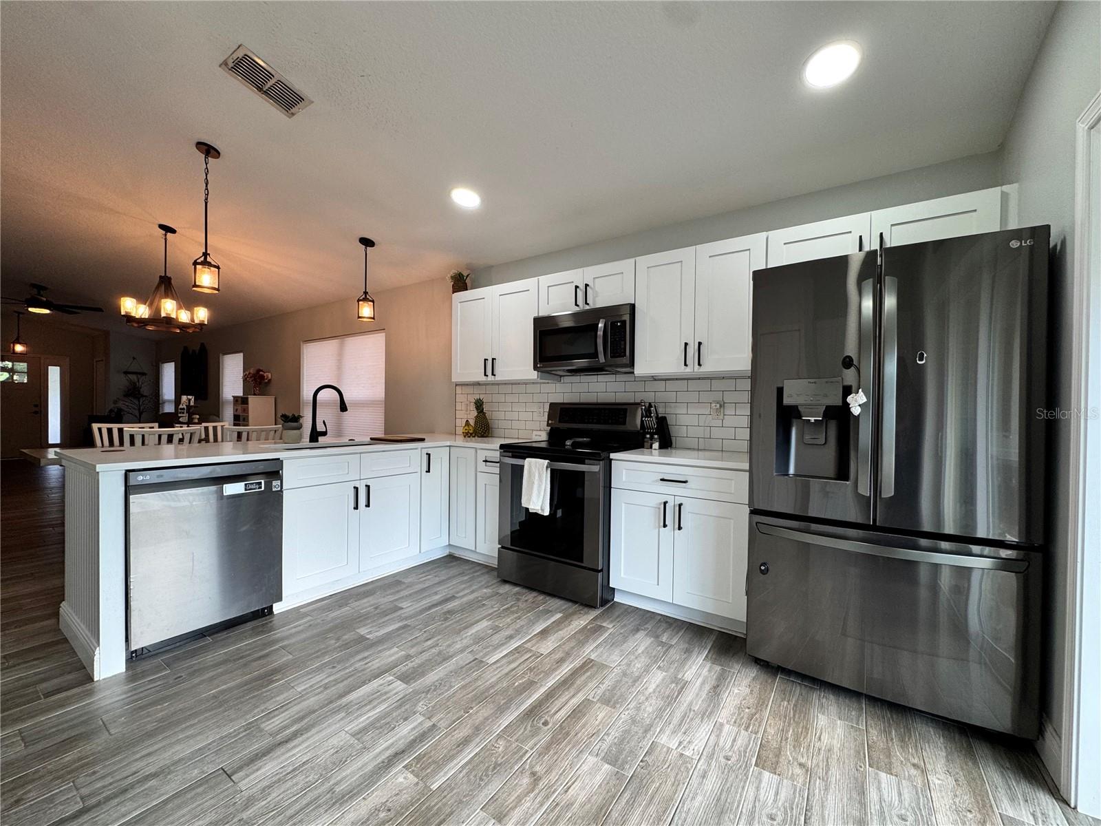 CONCORD STATION PH 04 UNITS A & B - Residential