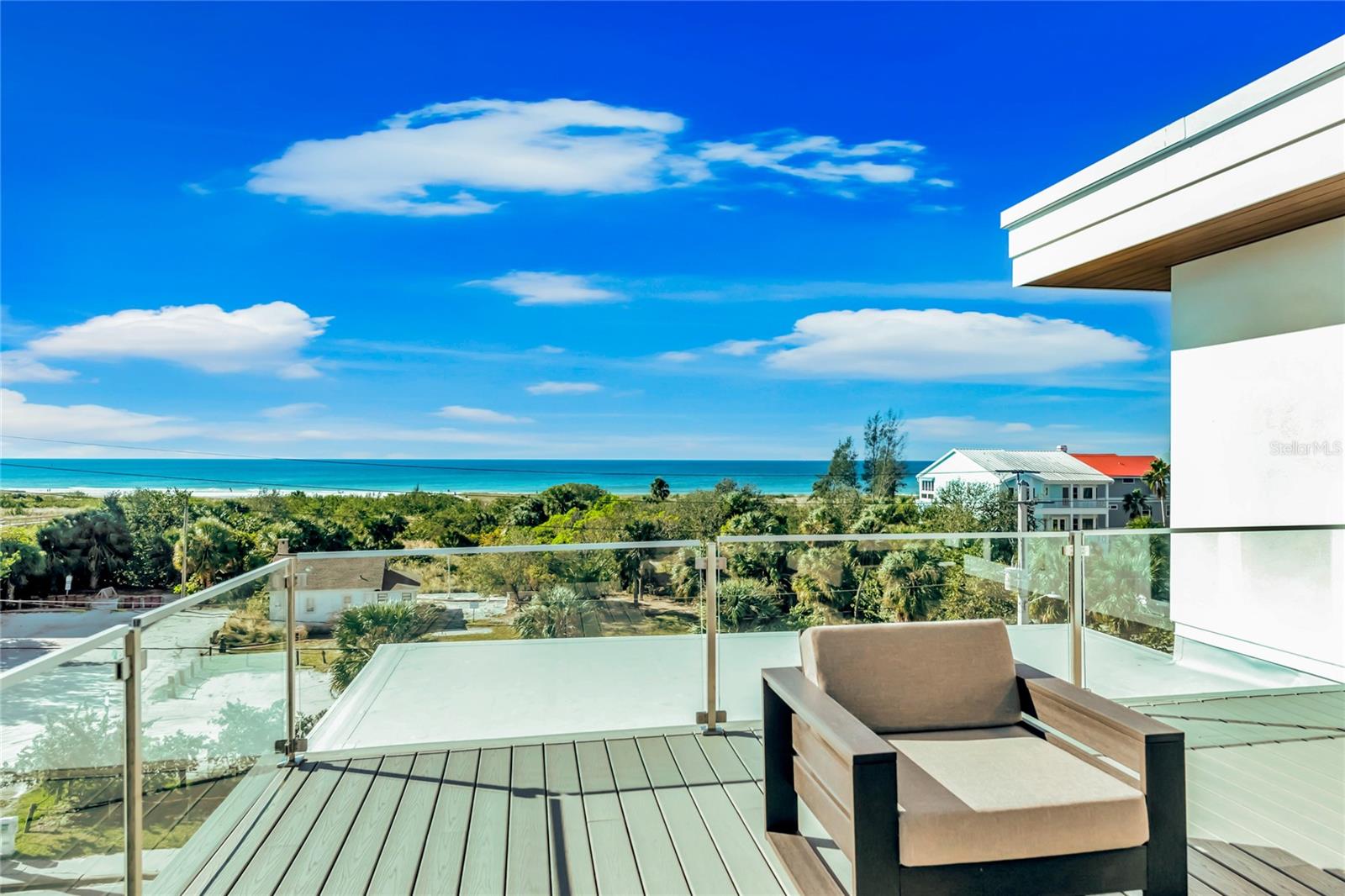 29 BEACH LAND CONDOMINIUM - Residential