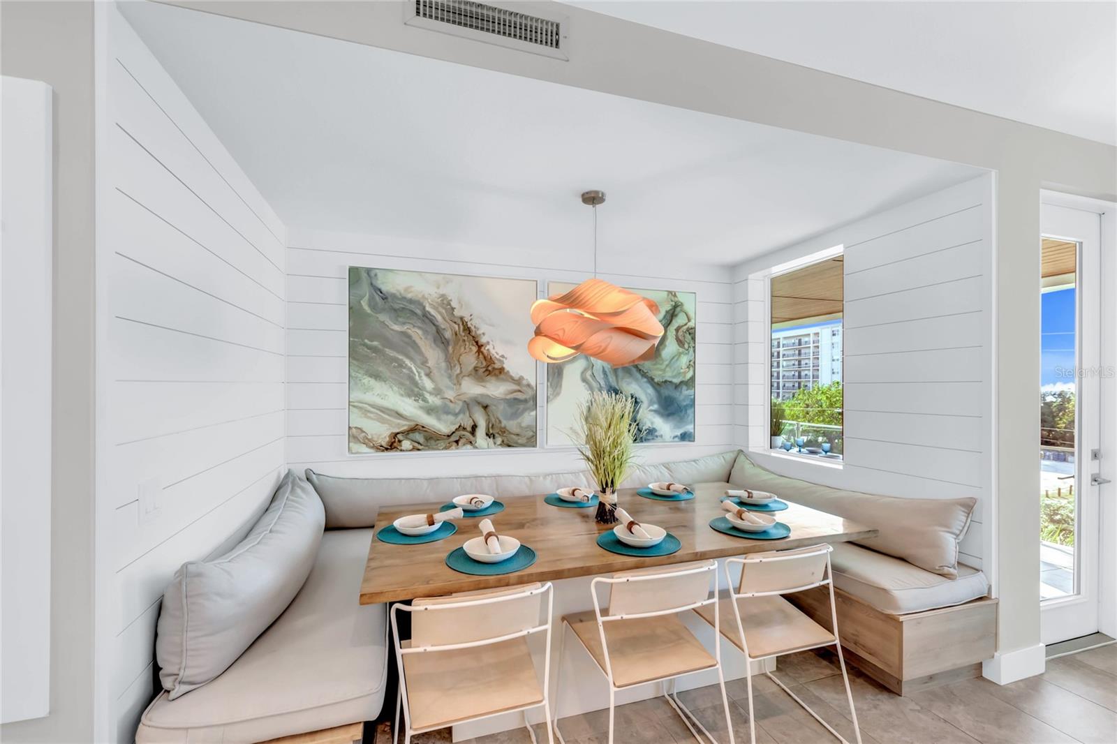 29 BEACH LAND CONDOMINIUM - Residential