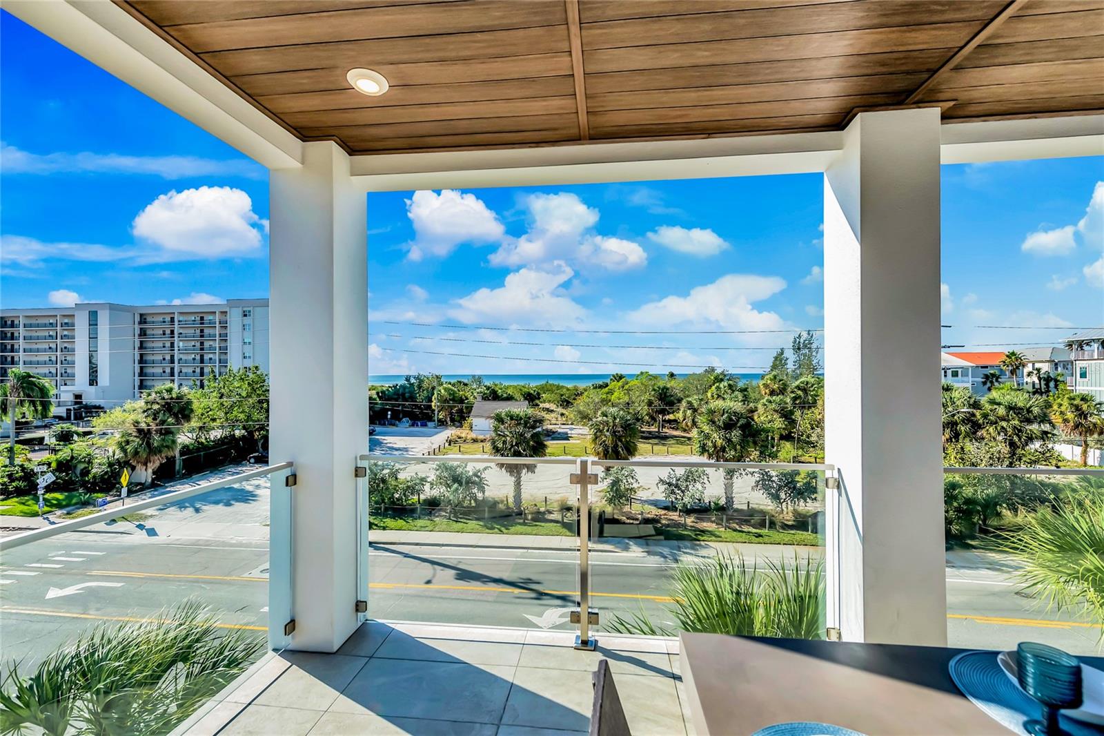 29 BEACH LAND CONDOMINIUM - Residential