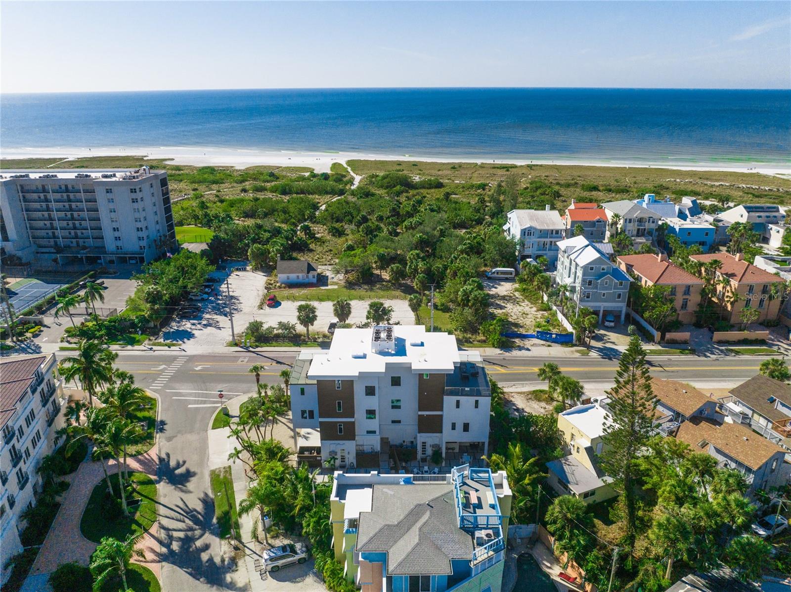 329 BEACH ROAD B, SARASOTA, FL, 34242 1 329 BEACH ROAD B