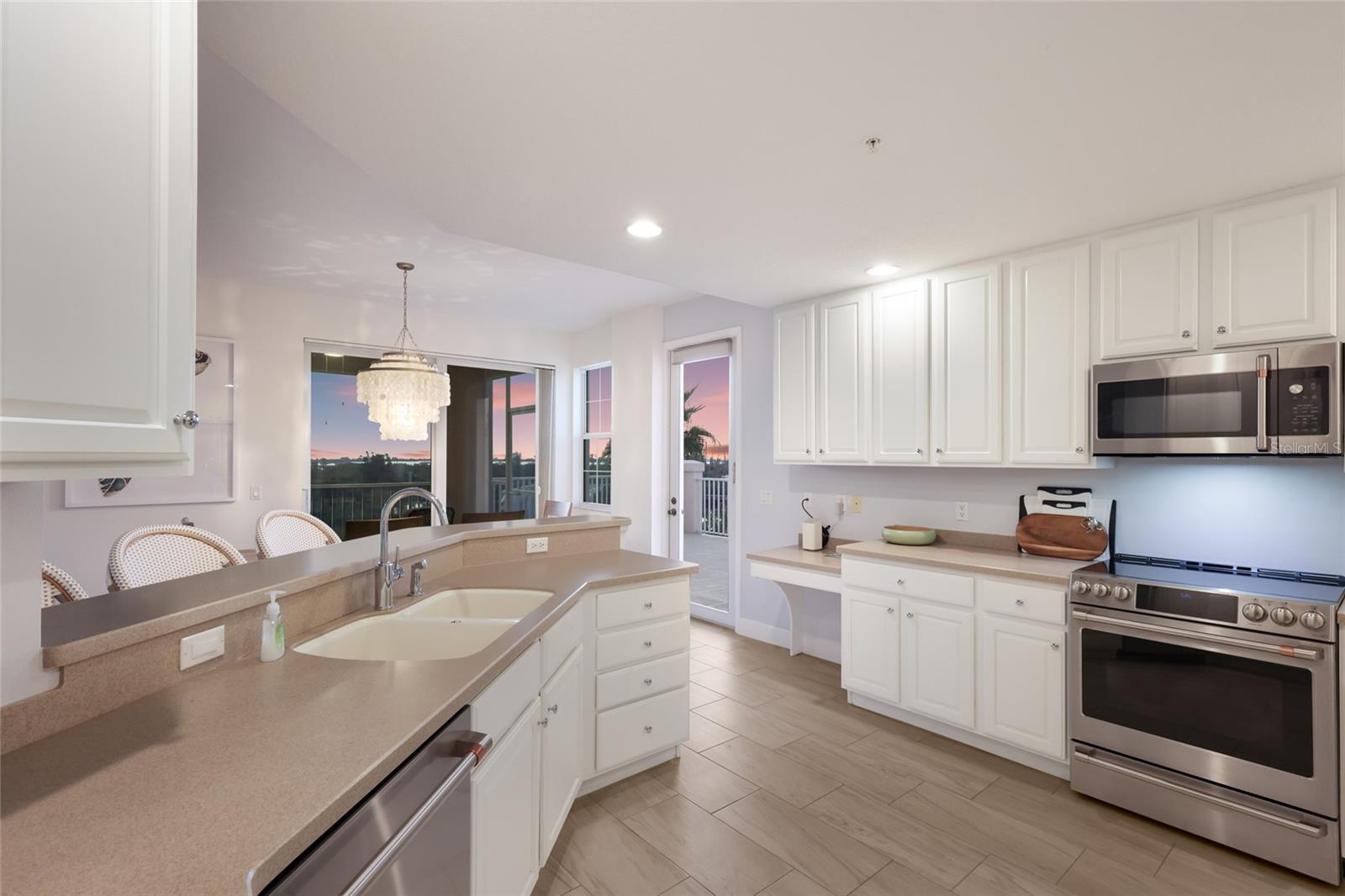 BOCA VISTA HARBOR BLDG A - Residential