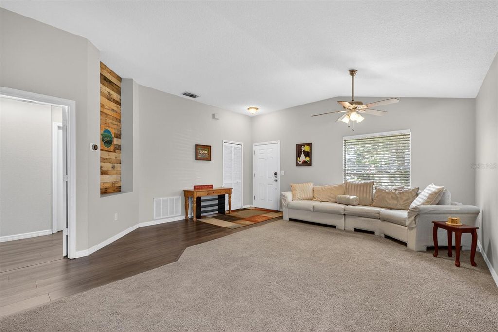 Photo of 466 Moffat Loop, Oviedo, FL 32765 (MLS # O6386897)