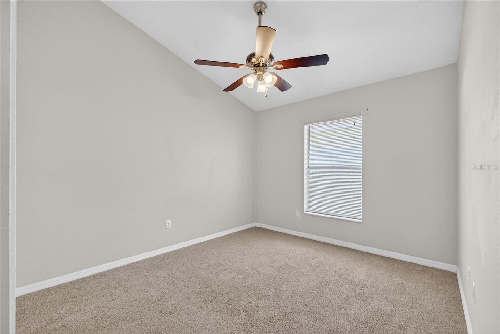 DUNHILL UNIT 2 - Residential