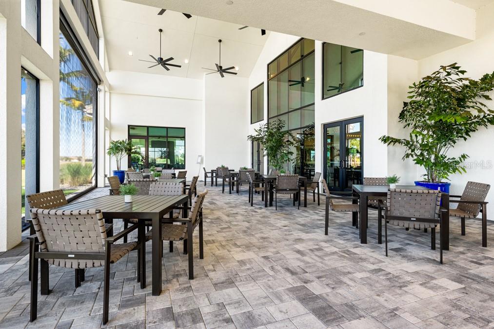 AZARIO ESPLANADE - Residential