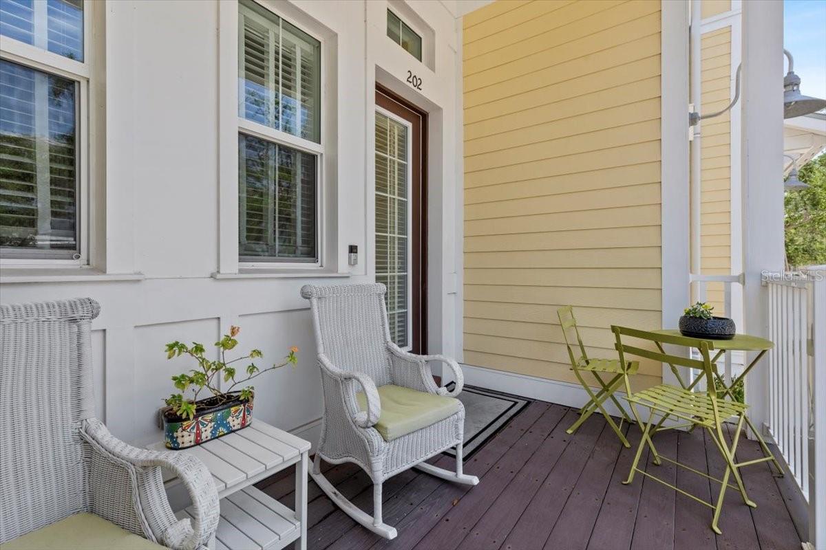 MANGROVE WALK ON HARBOUR ISLE PH 7 - Residential