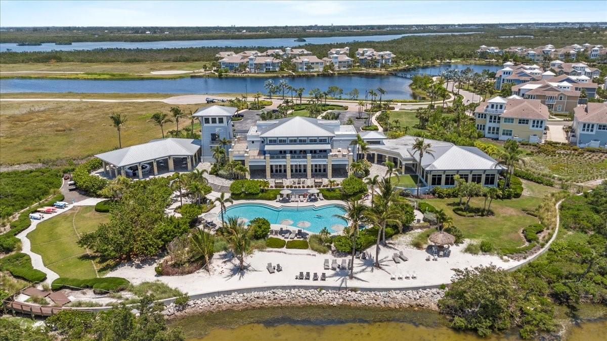 MANGROVE WALK ON HARBOUR ISLE PH 7 - Residential