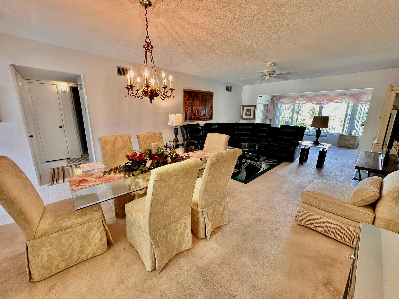 ON TOP OF THE WORLD - Residential Lease