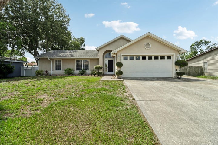 Photo 1 of 21 — 1977 S OLD MILL DRIVE, DELTONA, FL 32725