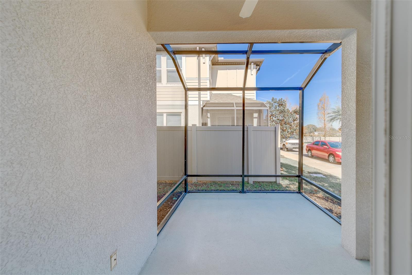 TOWNS AT BELLEAIR GROVE - Residential