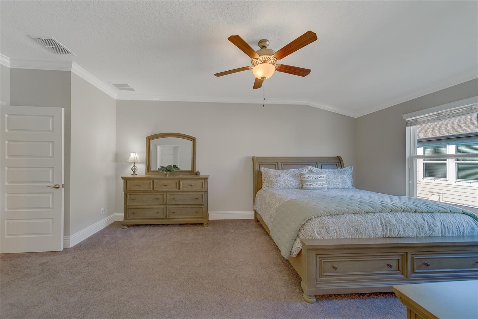 TOWNS AT BELLEAIR GROVE - Residential