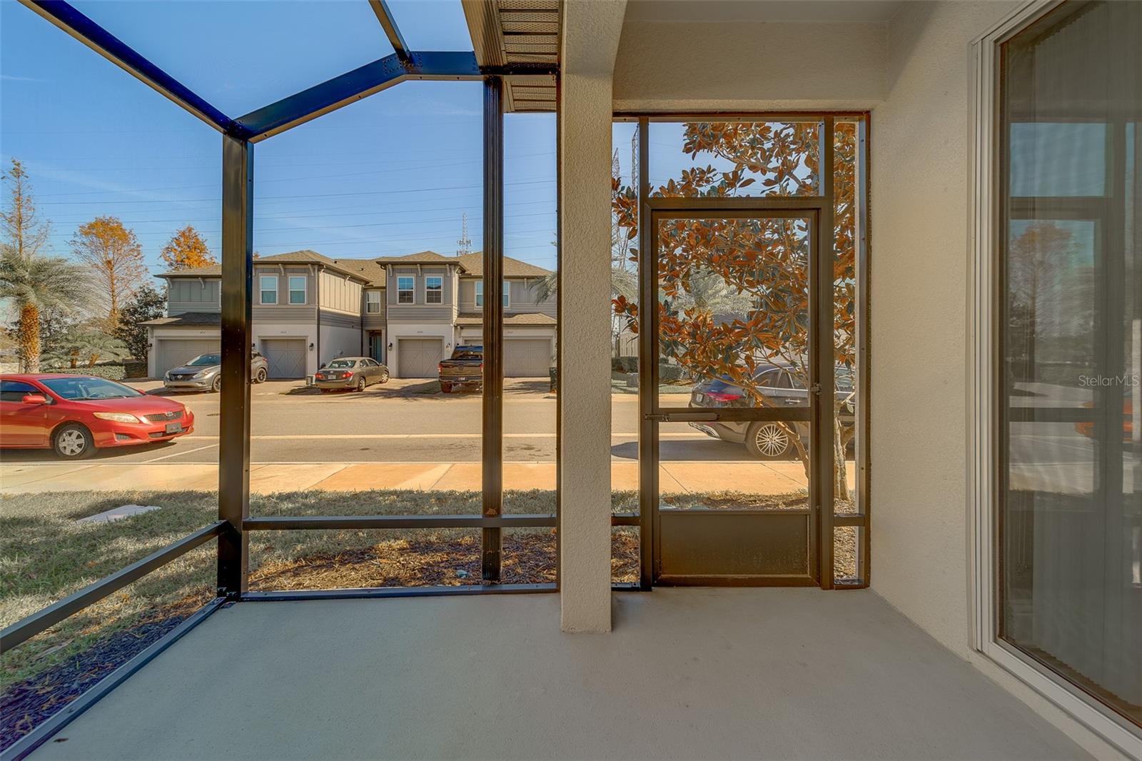 TOWNS AT BELLEAIR GROVE - Residential