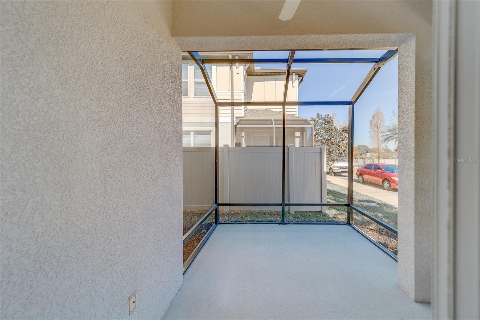 TOWNS AT BELLEAIR GROVE - Residential