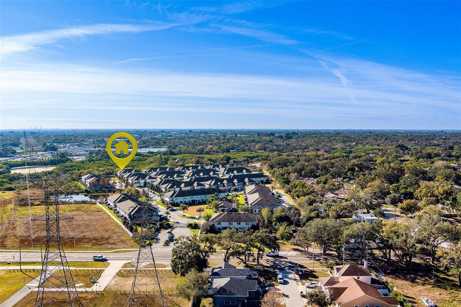 TOWNS AT BELLEAIR GROVE - Residential