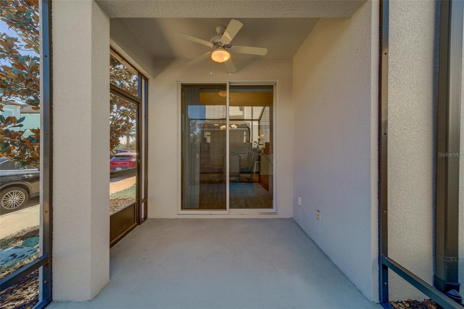 TOWNS AT BELLEAIR GROVE - Residential