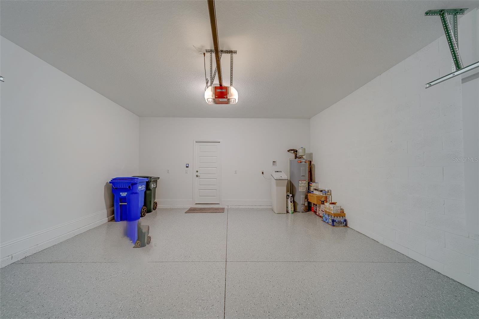 TOWNS AT BELLEAIR GROVE - Residential