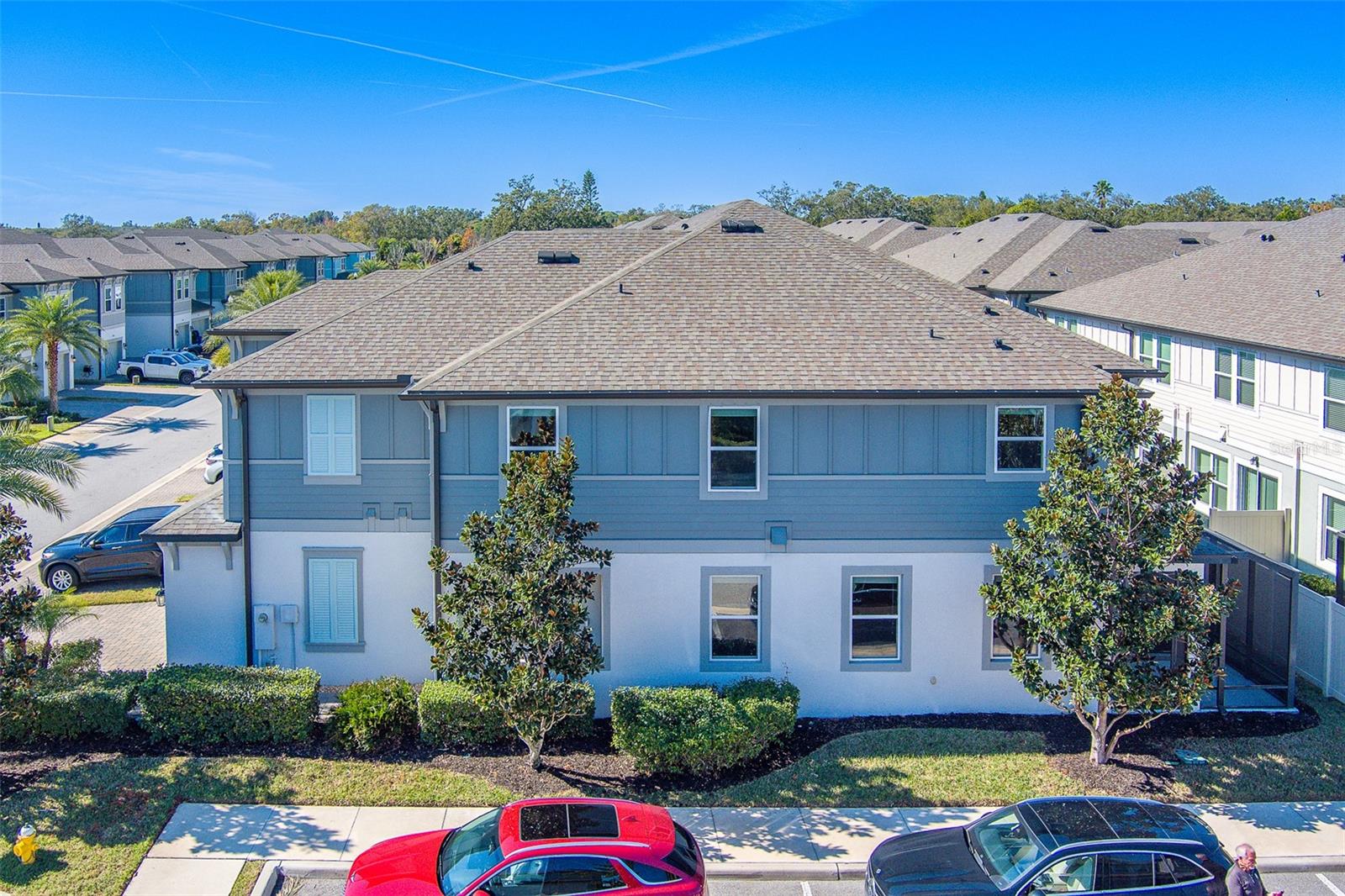 TOWNS AT BELLEAIR GROVE - Residential