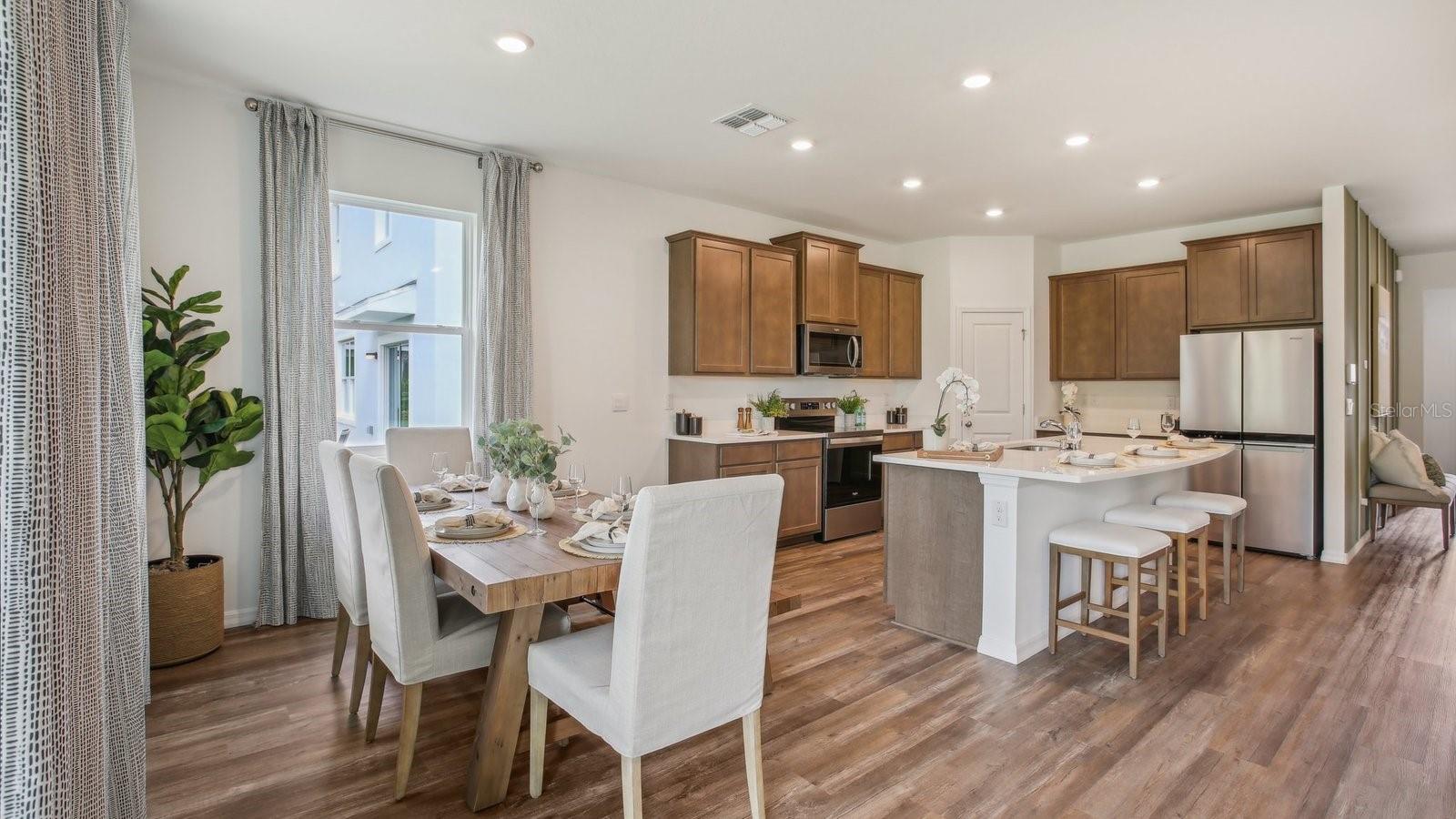 TWO RIVERS - Residential