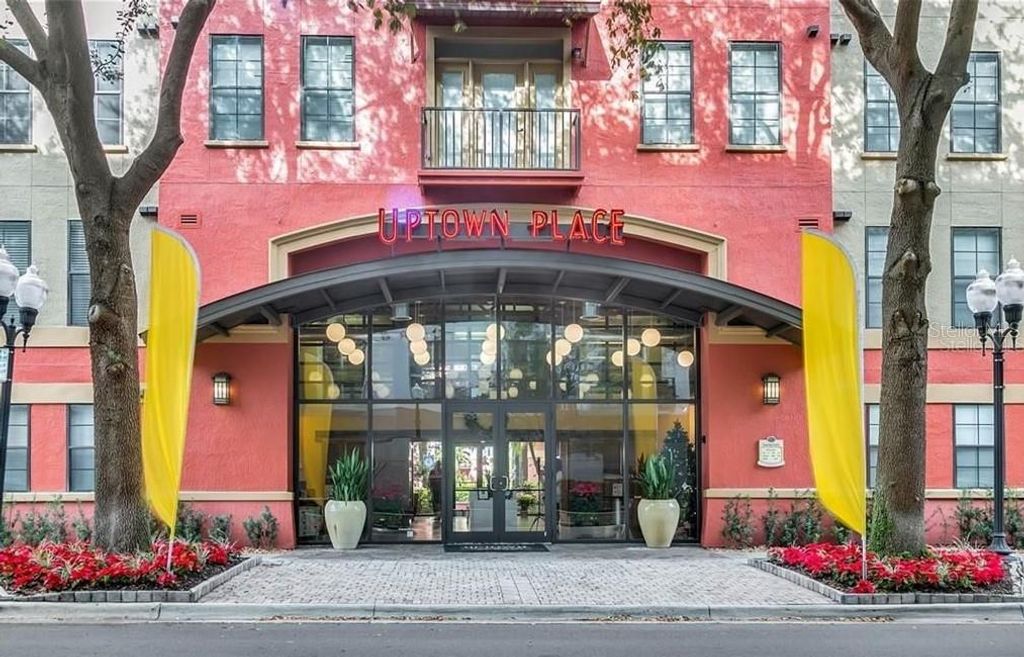 Photo of 911 N Orange Avenue #419, Orlando, FL 32801 (MLS # O6400849)