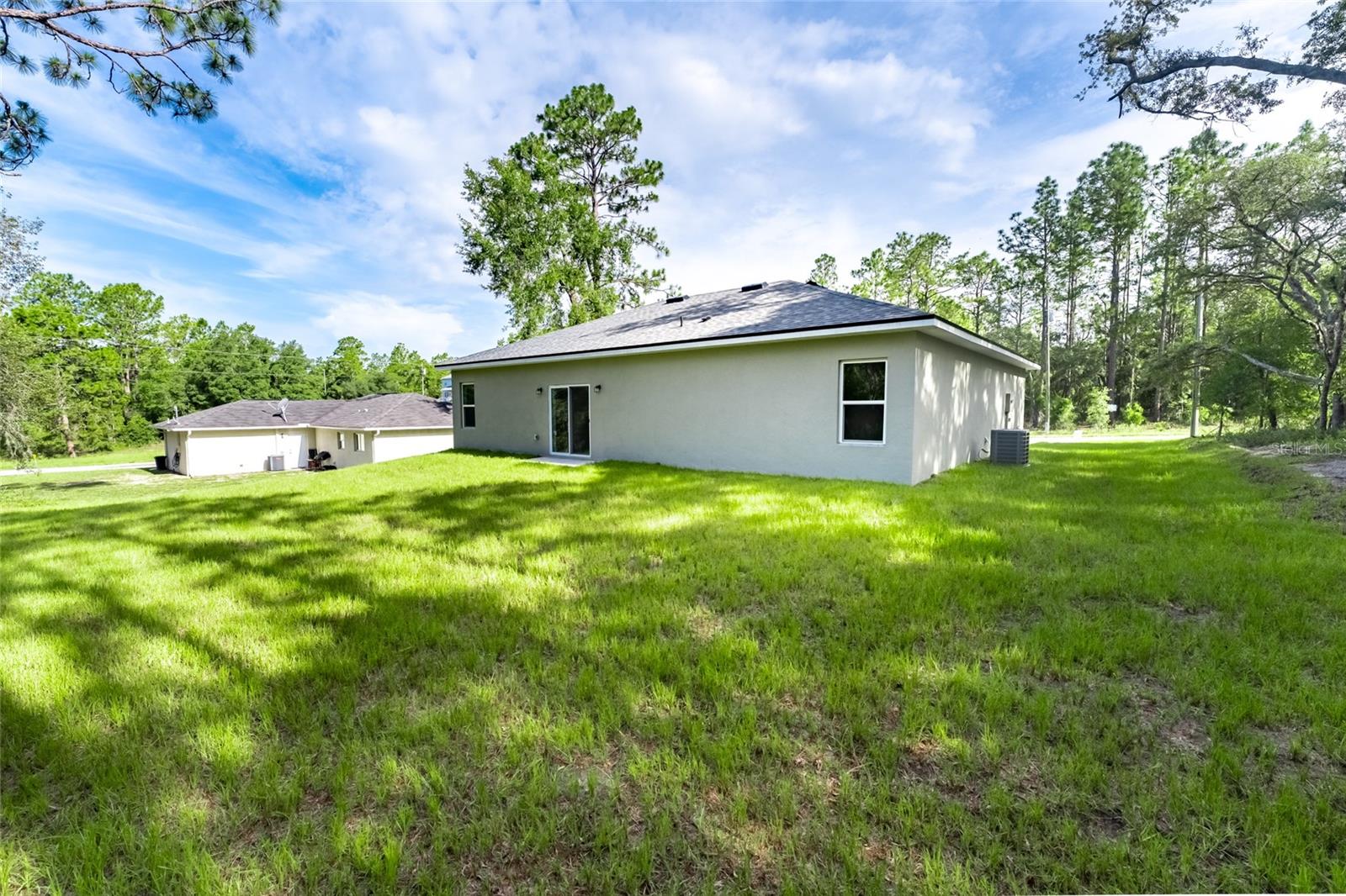 3268 W MONTGOMERY LANE