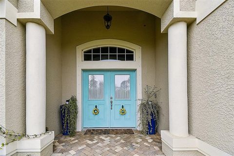 A home in PORT CHARLOTTE