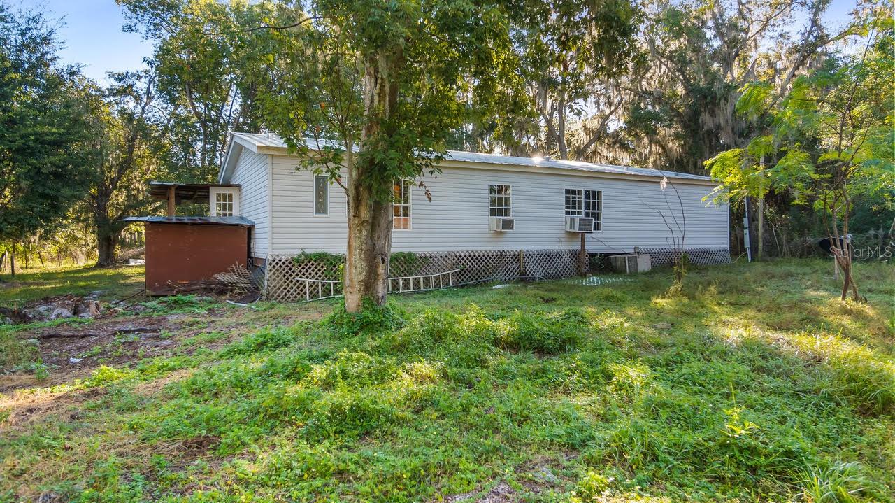 MOBILE HOME NOT IN PARK - Residential
