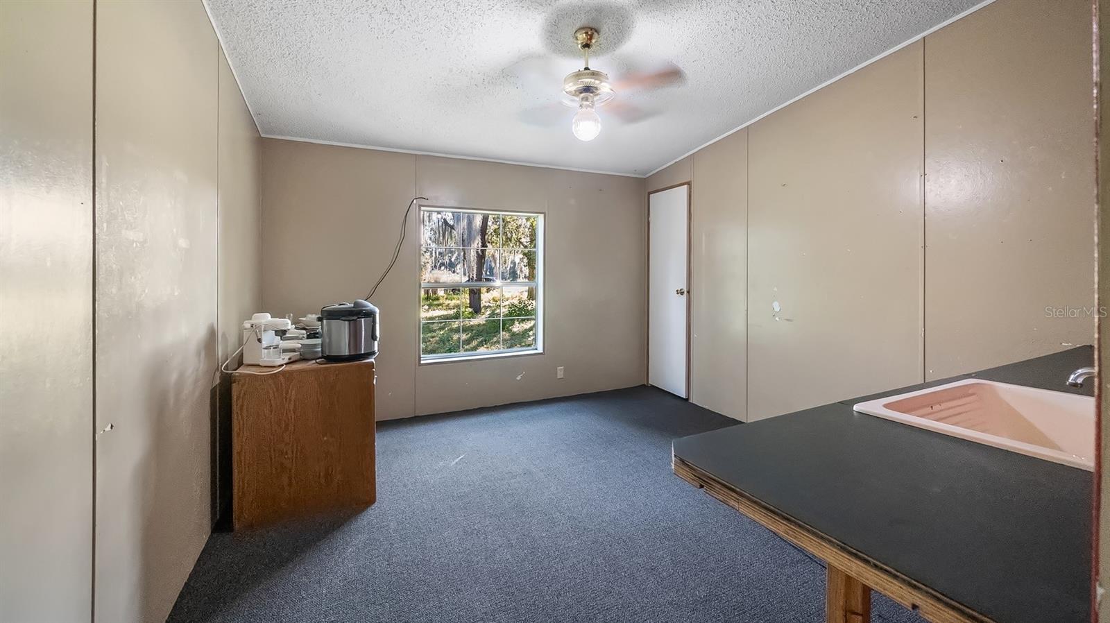 MOBILE HOME NOT IN PARK - Residential