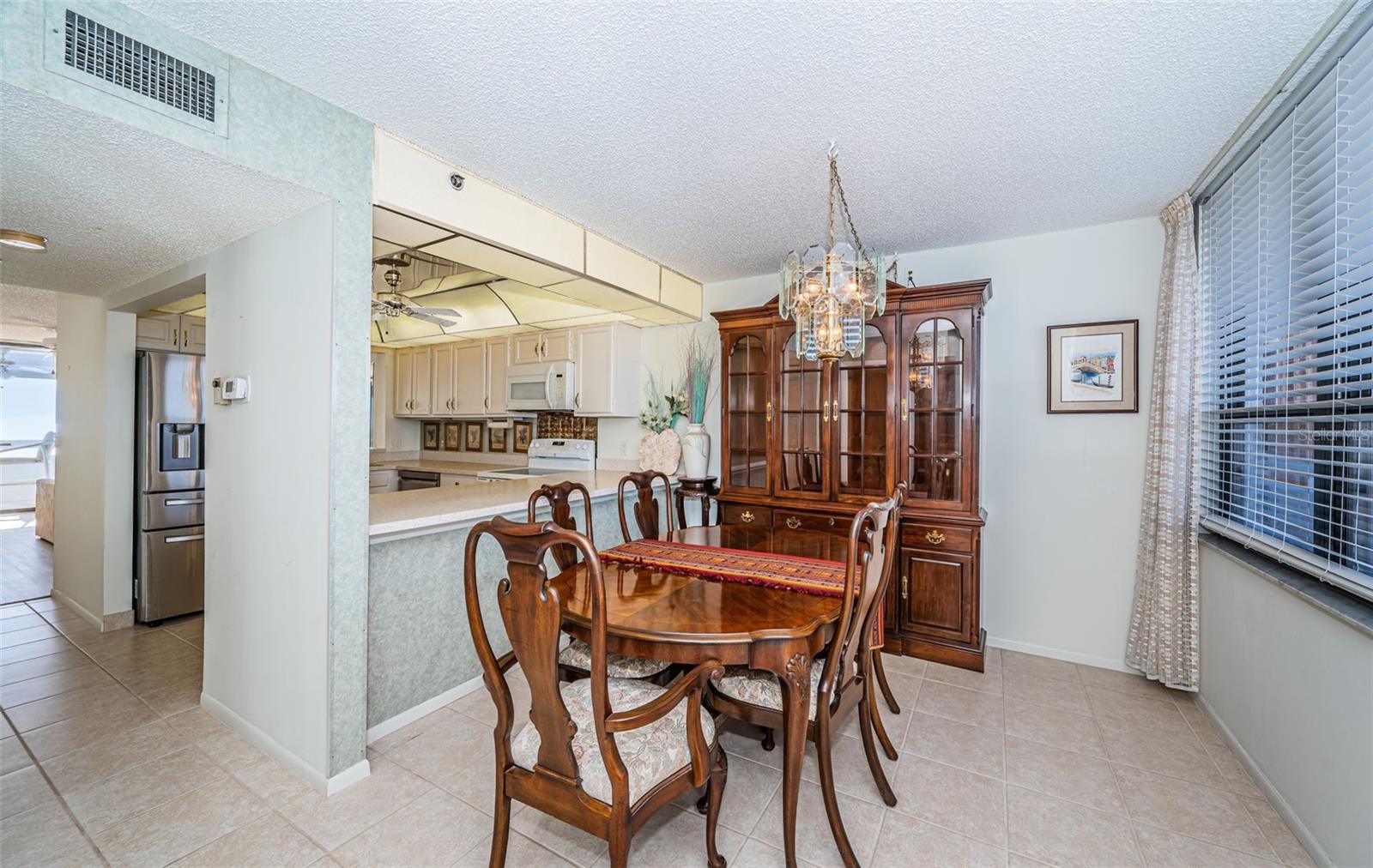 REDINGTON TOWERS 3 CONDO - Residential