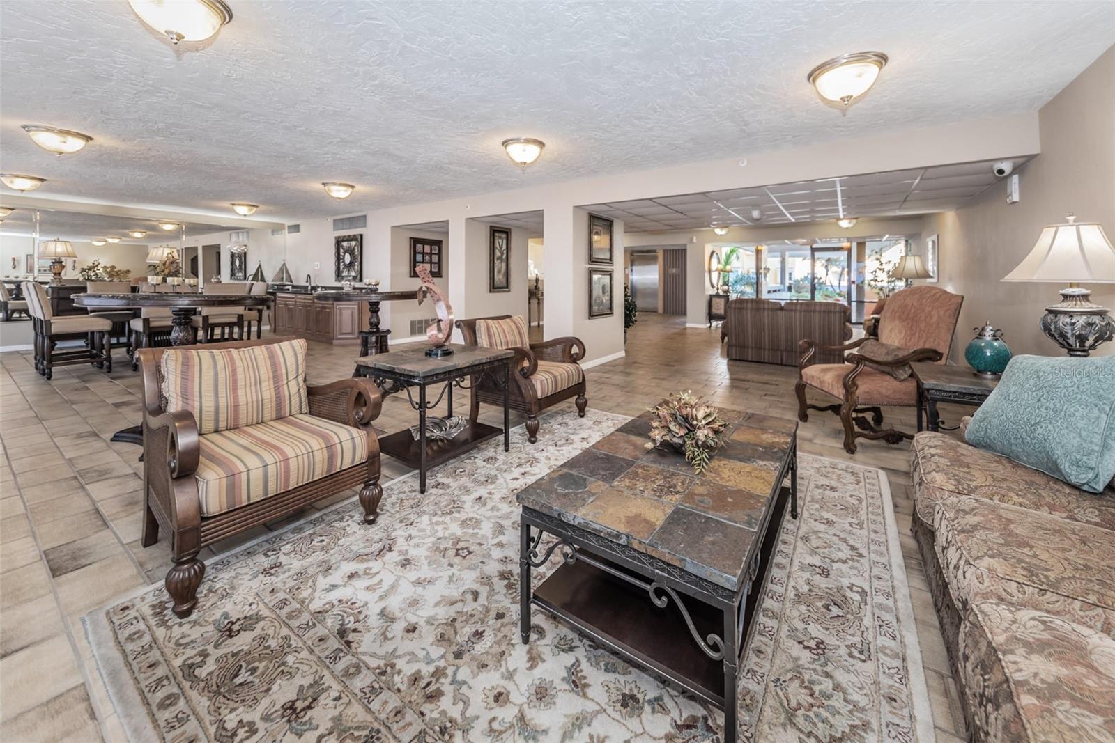 REDINGTON TOWERS 3 CONDO - Residential