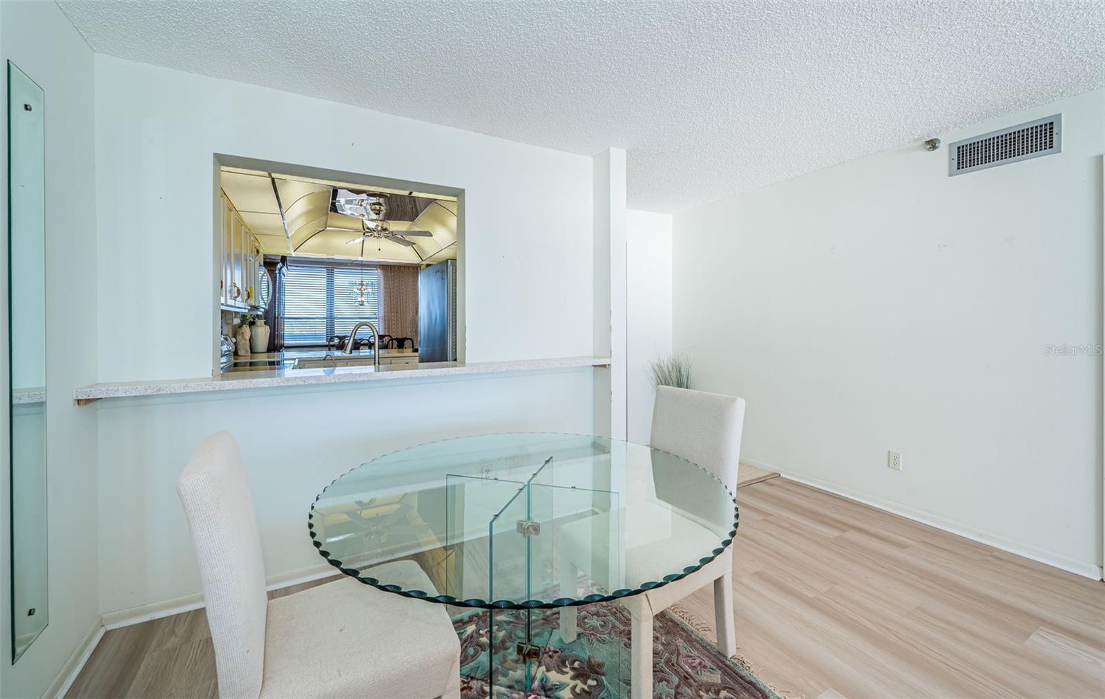 REDINGTON TOWERS 3 CONDO - Residential