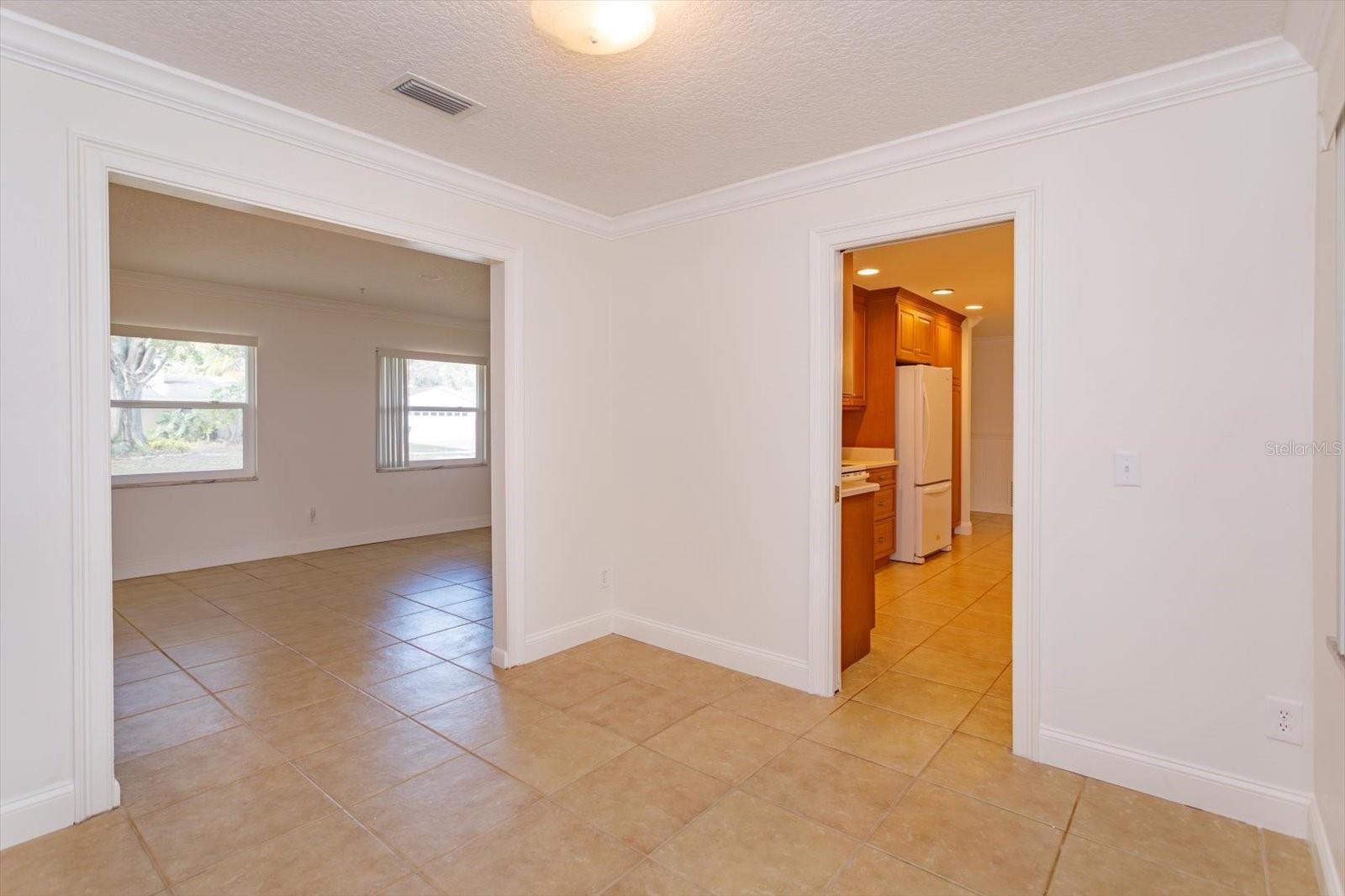 WINTER PARK PINES MERRIE OAKS - Residential