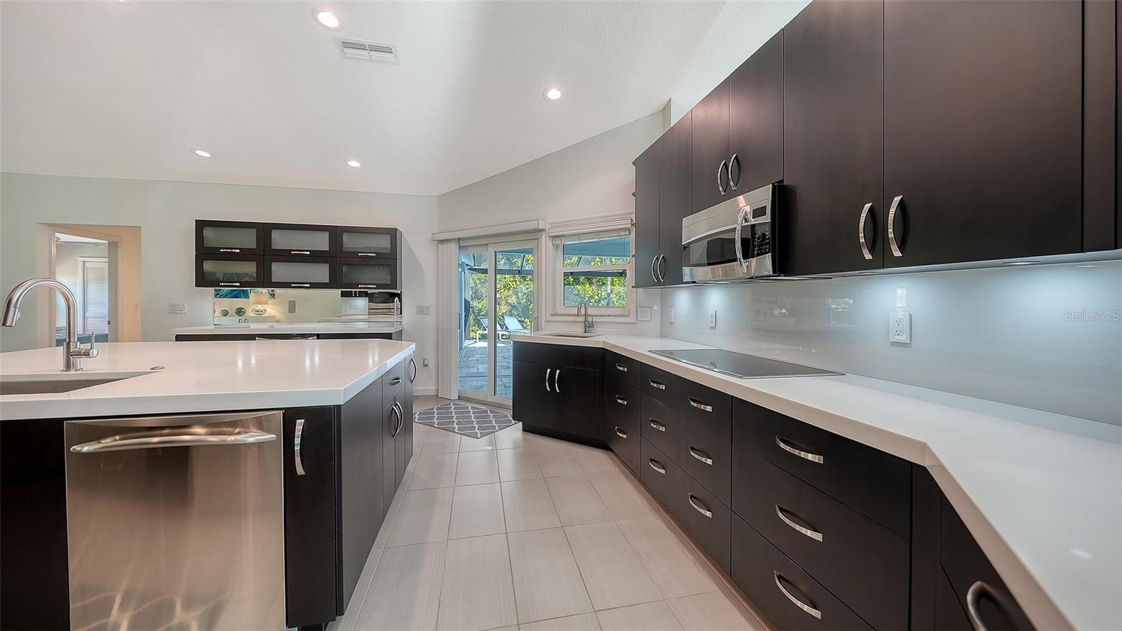 ARBOR LAKES A - Residential