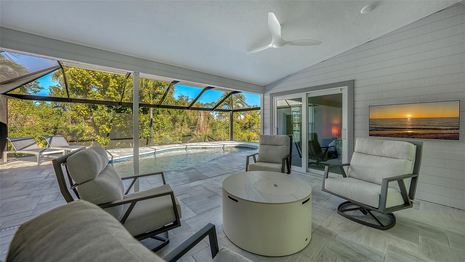 ARBOR LAKES A - Residential