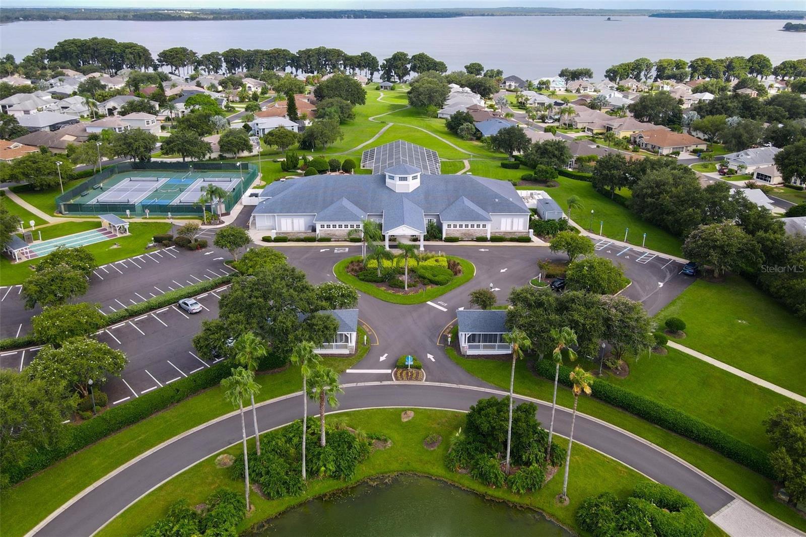 ROYAL HARBOR PH 01 - Residential