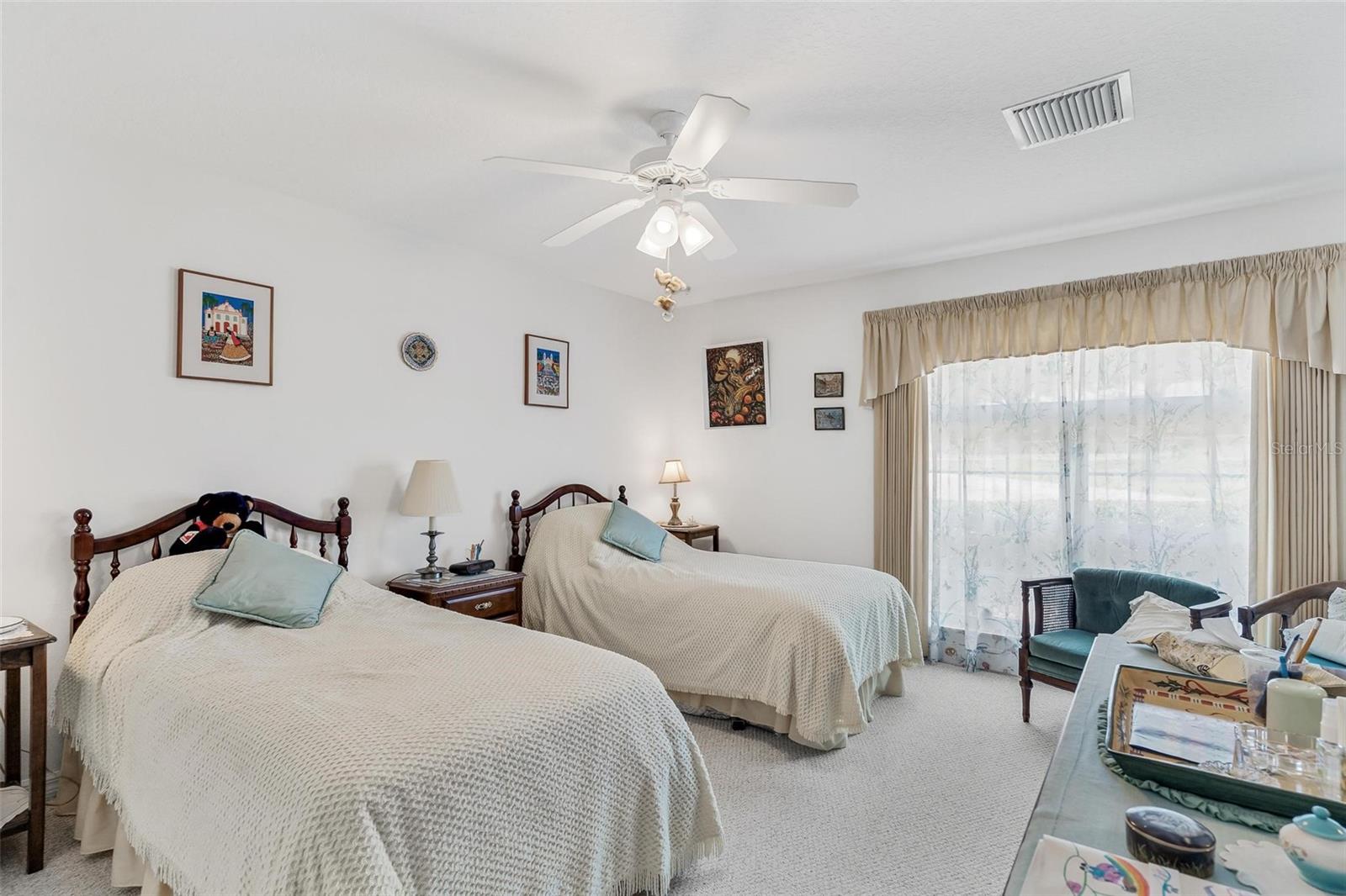 ROYAL HARBOR PH 01 - Residential