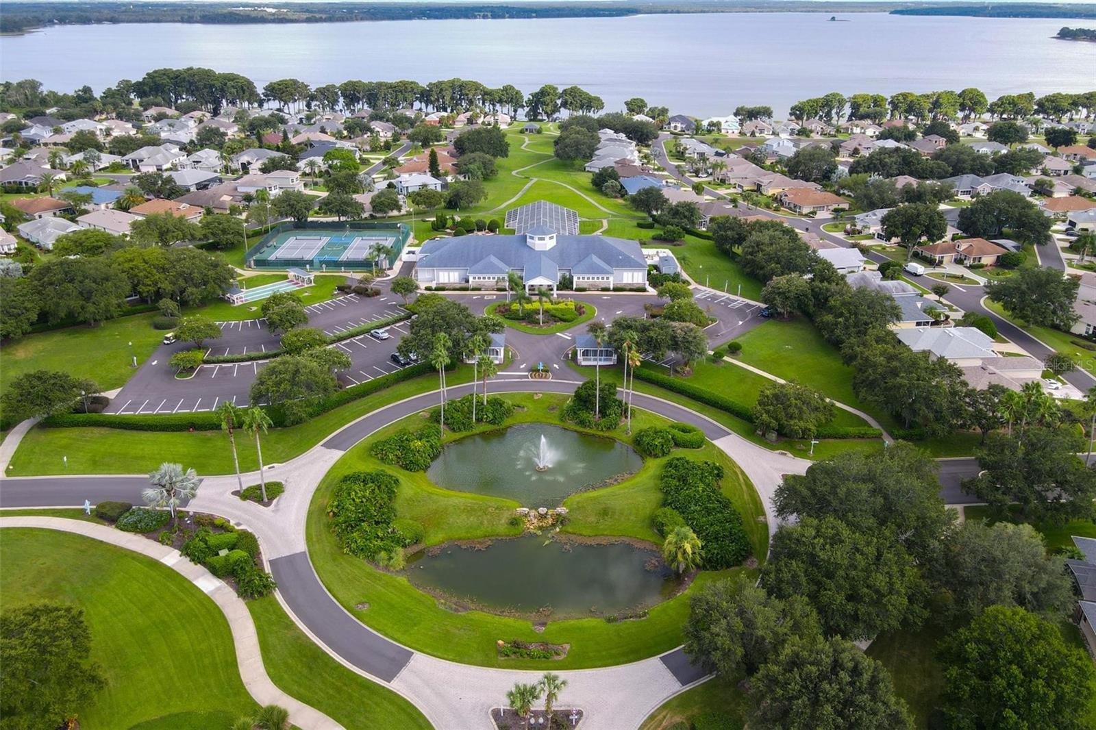 ROYAL HARBOR PH 01 - Residential