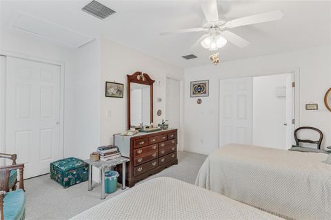 Tiny photo for 6274 Sailboat Avenue, Tavares, FL 32778 (MLS # G5112173)