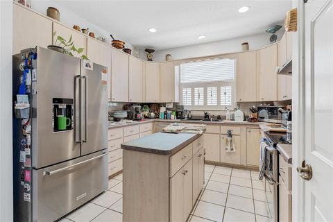 Tiny photo for 6274 Sailboat Avenue, Tavares, FL 32778 (MLS # G5112173)