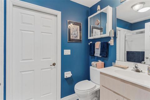Tiny photo for 6274 Sailboat Avenue, Tavares, FL 32778 (MLS # G5112173)