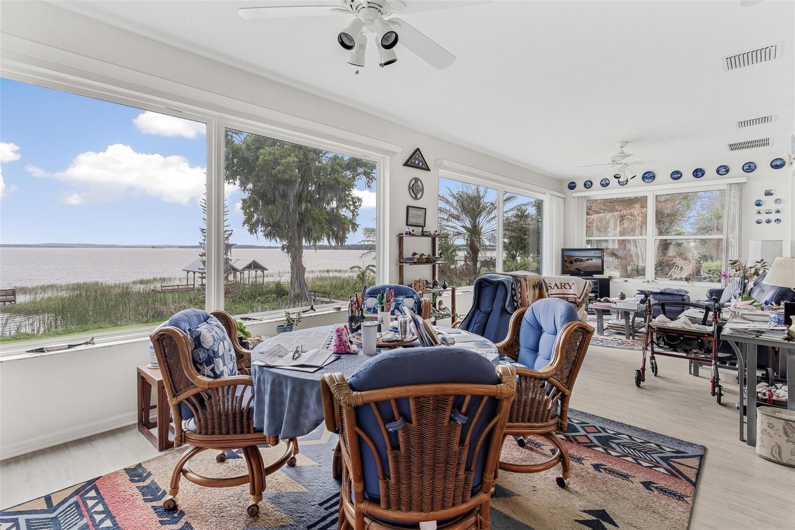 ROYAL HARBOR PH 01 - Residential