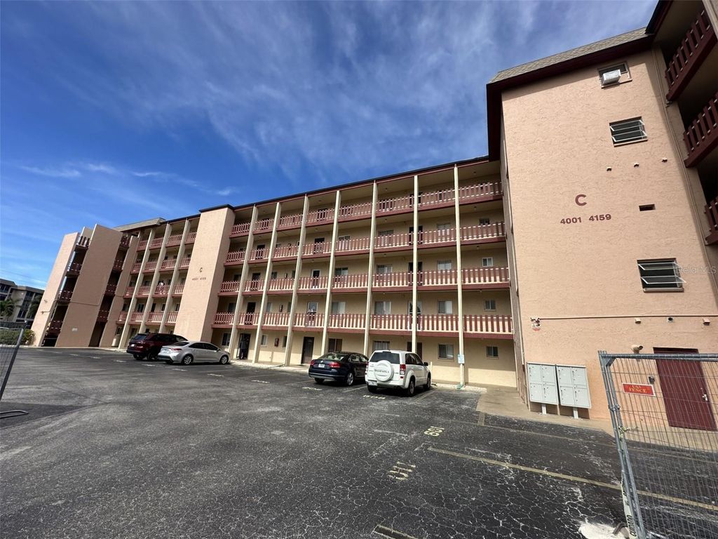 Photo of 4037 Lake Bayshore Drive #203, Bradenton, FL 34205 (MLS # A4671704)